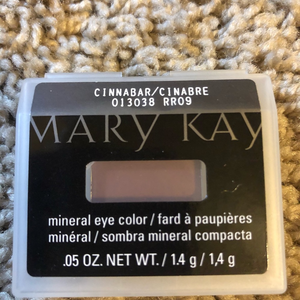 Mary Kay Mineral eye color Cinnabar